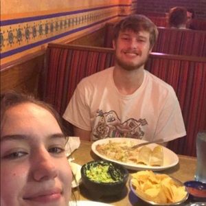 Meet your Posher, Mitchell